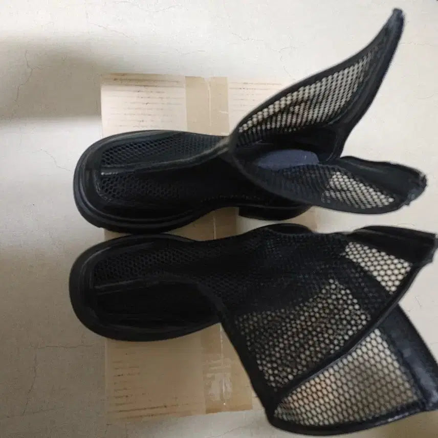 [BUNJANG] Black Mesh Platform Ankle Boots / 블랙 메쉬 통굽 앵글 부추