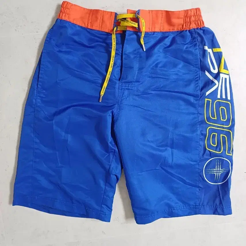 [BUNJANG] NEPA Men's Beach Shorts (Size 32-33) / 남성 네파 비치반바지 (32-33)