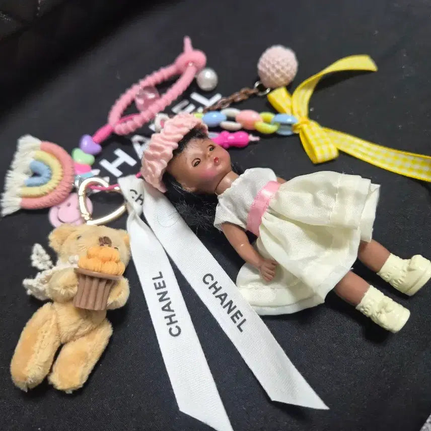 [BUNJANG] Shaplflower Madame Doll Keyring / 샤플라워 맥마담 인형 키링