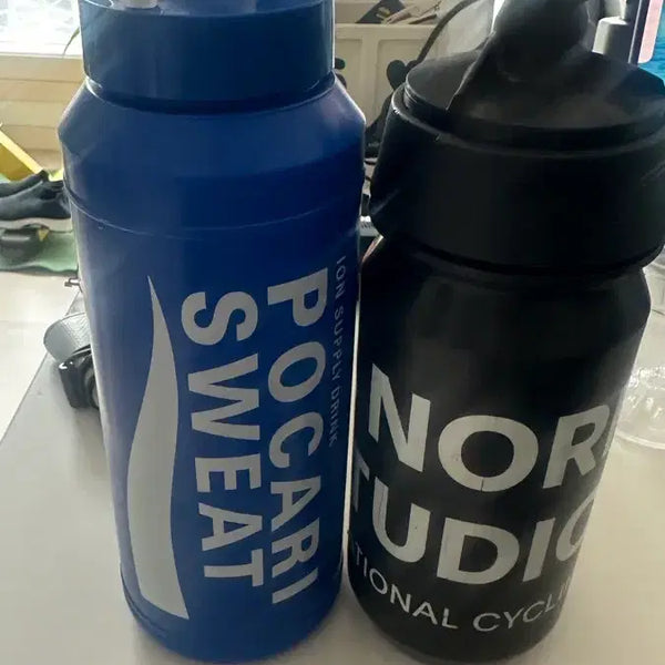 [BUNJANG] Pocari Sweat Water Bottle / 파스노말 물통, 포카리스웨트 물통 팝니다.
