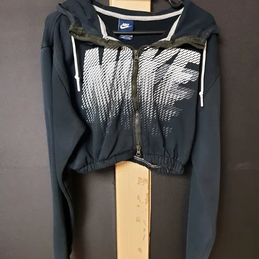 [BUNJANG] Nike Cotton Crop Hoodie Jacket M Black / 진짜만원 나이키 크롭 면후드자켓 66