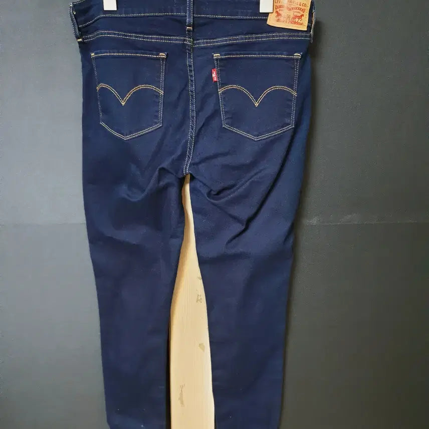 [BUNJANG] Levi's 711 Skinny Denim Pants Indigo / 진짜만원 리바이스711 데님팬츠 77 인디고
