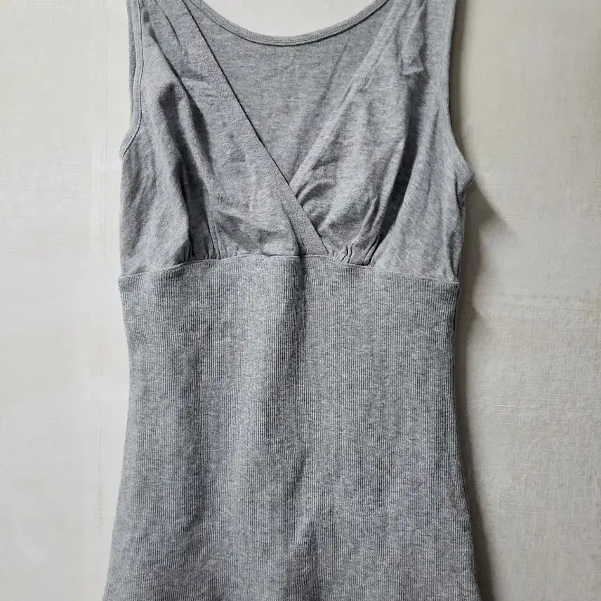 [BUNJANG] Vivian Corrective Tank Top Size 85 Gray / 거의새거)비비안 보정  런닝나시  85-배쏙티