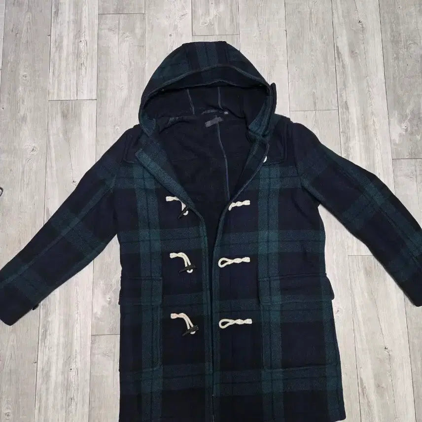 [BUNJANG] Uniqlo Japanese Edition Check Pattern Duffle Coat / 유니클로 일본판 체크 무늬 더플코트