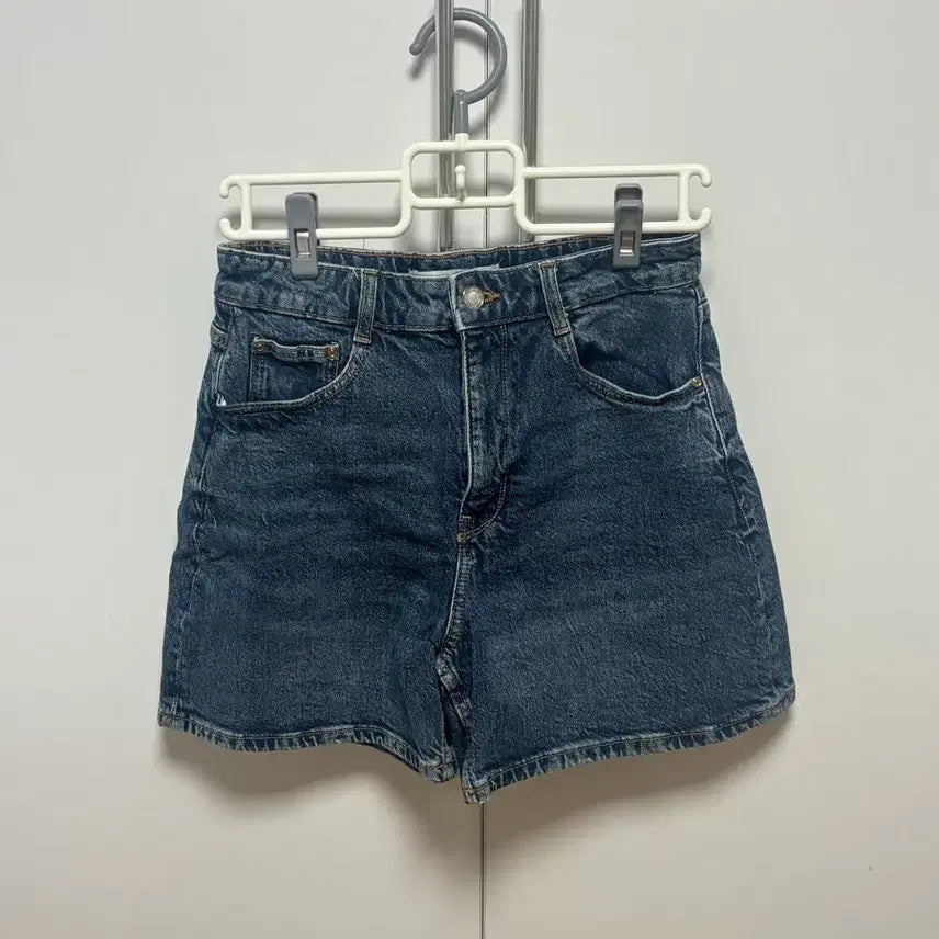 [BUNJANG] Zara Women's Denim Shorts / 자라 반바지 청바지 여자바지