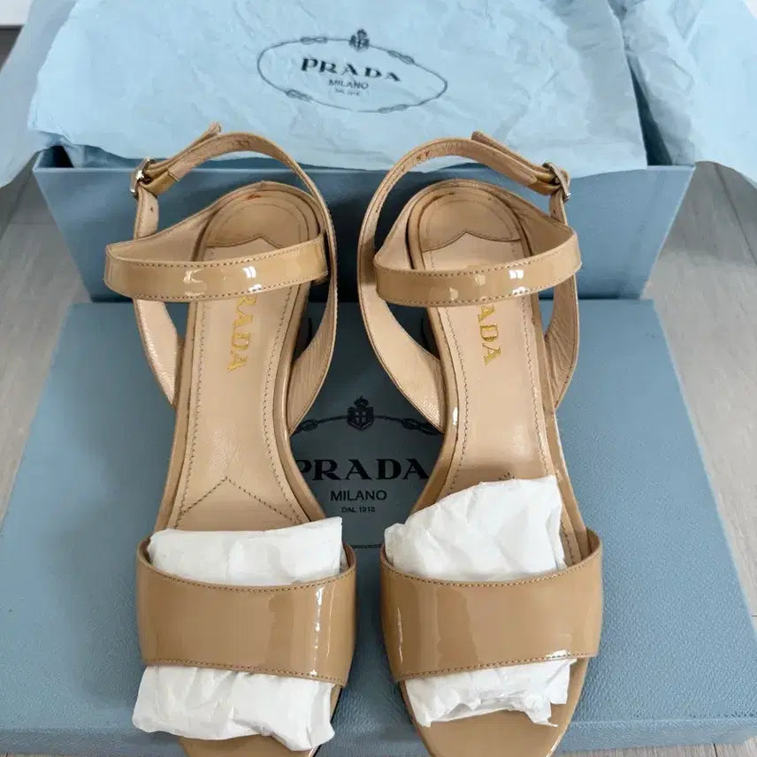 [BUNJANG] Prada Wedge Sandals Size 37 / 프라다 웨지샌들 37