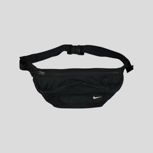[BUNJANG] Nike Black White Swoosh Waist Bag / 나이키 블랙 화이트 스우시 보조가방 힙색 웨이스트백 가방