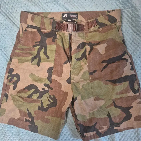[BUNJANG] Nike SB Camo Shorts Size M / 나이키 sb 카모 쇼츠 반바지 m
