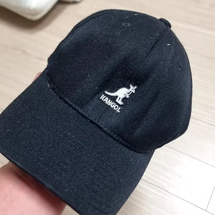 [BUNJANG] Kangol Black Wool Ball Cap / 캉골 볼캡 블랙