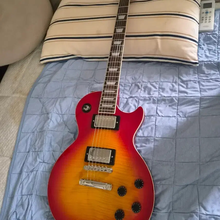 [BUNJANG] Epiphone Les Paul Sunburst Electric Guitar / (새것)에피폰 레스폴 썬버스트 일렉기타