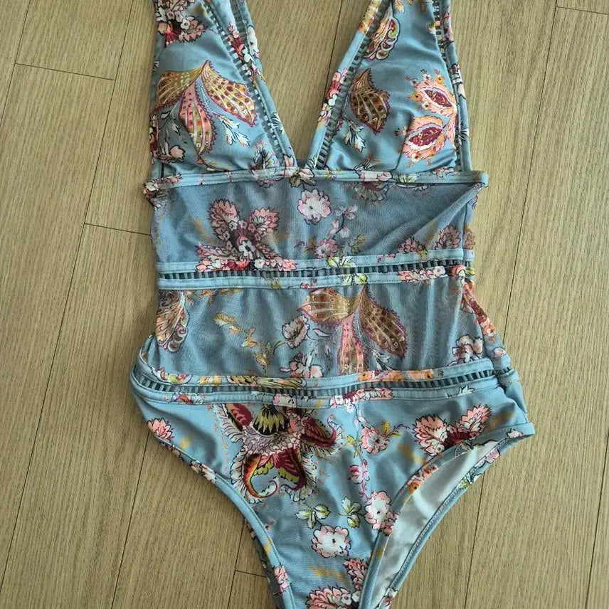[BUNJANG] Floral Monokini Swimsuit / 플라워 모노키니 수영복