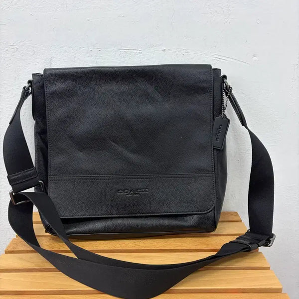 [BUNJANG] Coach Men's Messenger Bag / 코치(남성 메신저백)