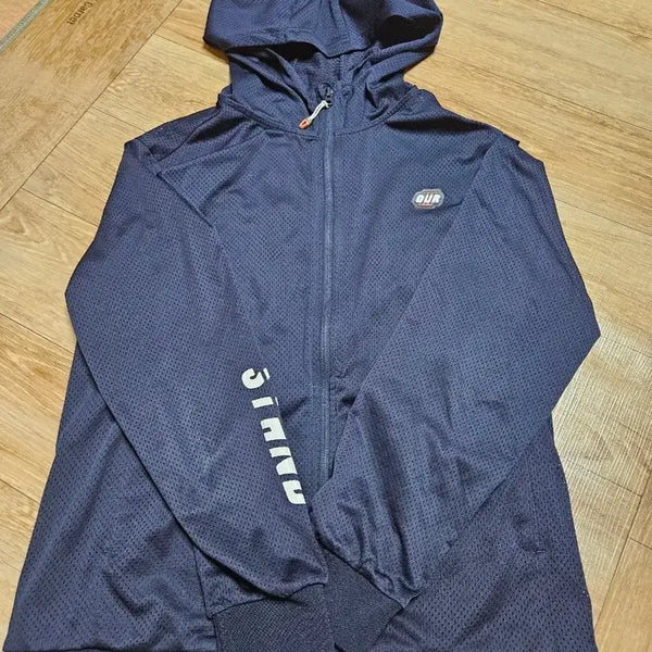 [BUNJANG] Lightweight Hooded Zip-Up Jacket for Summer / 여름용 후드집업