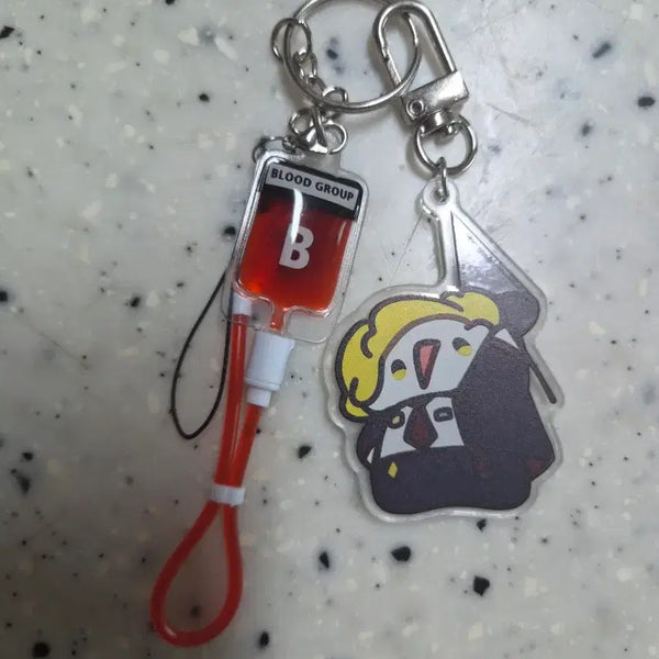 [BUNJANG] Limbus Company Don Quixote Blood Pack Keyring / 림버스 컴퍼니 비공굿) 돈키호테 혈팩 키링