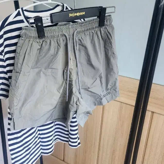 [BUNJANG] IAB Studio Woven Shorts - Size M / IAB우븐 반바지