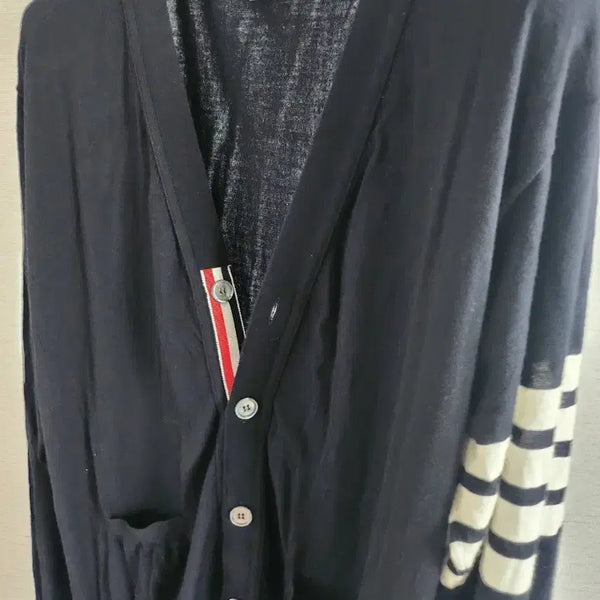 [BUNJANG] Thom Browne Merino Wool Cardigan Navy Size 5 / 톰브라운 메리노울 네이비 가디건 5사이즈