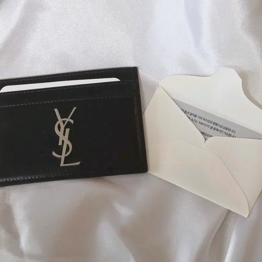 [BUNJANG] Saint Laurent Cassandre Monogram Silver Tone Card Case / 생로랑 카드지갑 새상품 선물용 가능/카상드르 모노그램 은장 카드 케이스