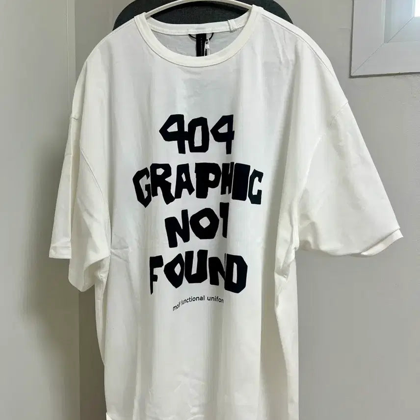 [BUNJANG] Moif 404 GNF(F) H/S Tee Offwhite M / 모이프 404 GNF(F) H/S TEE OFFWHITE (M)