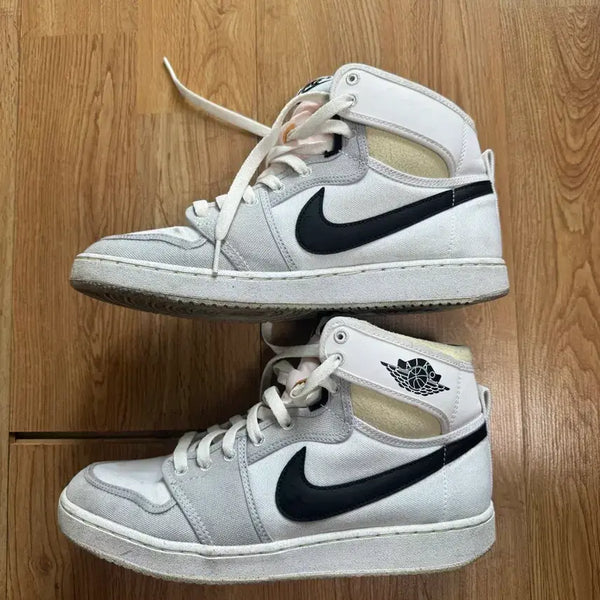 [BUNJANG] Jordan 1KO White & Black Sneakers / 조던 1KO 화이트 앤 블랙