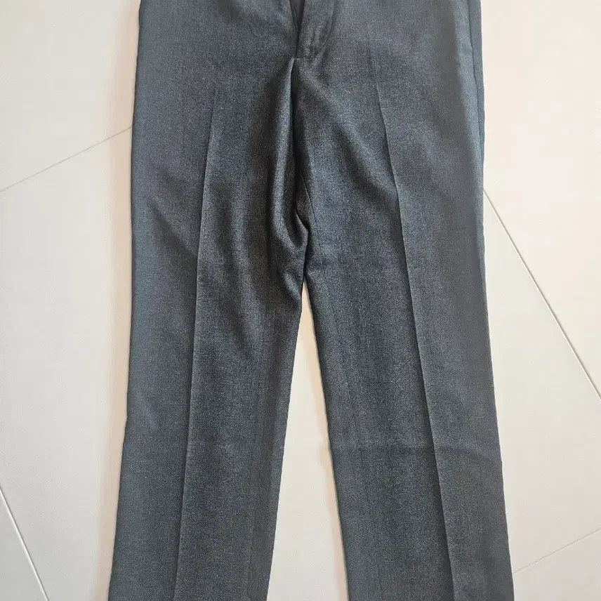 [BUNJANG] Uniqlo Slacks Size 76 Grey / 유니클로 슬렉스 76사이즈