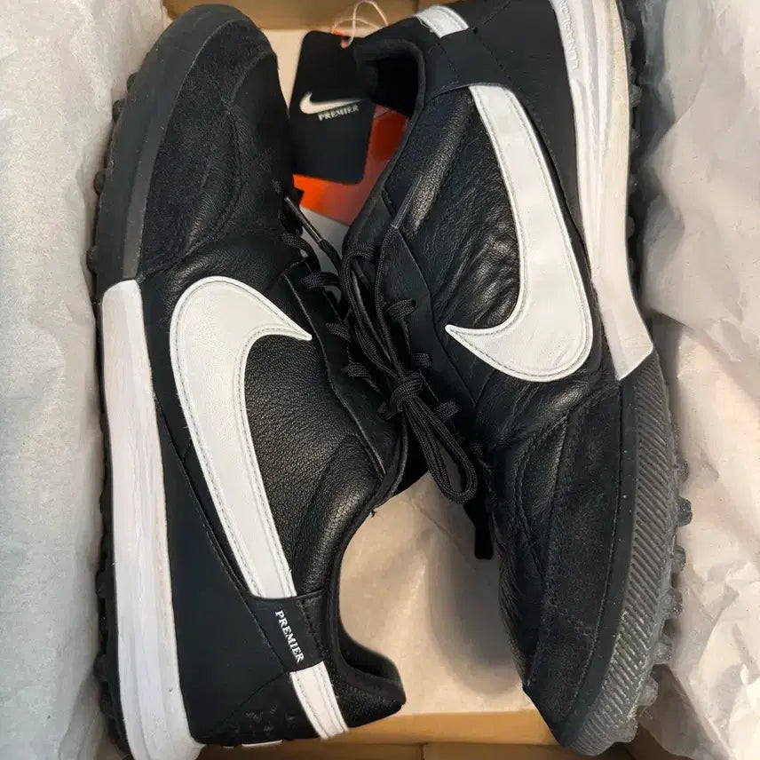 [BUNJANG] Nike Premier 3 TF Futsal Shoes Black/White 280mm / 나이키 프리미어 3 TF 풋살화 블랙/화이트 280mm