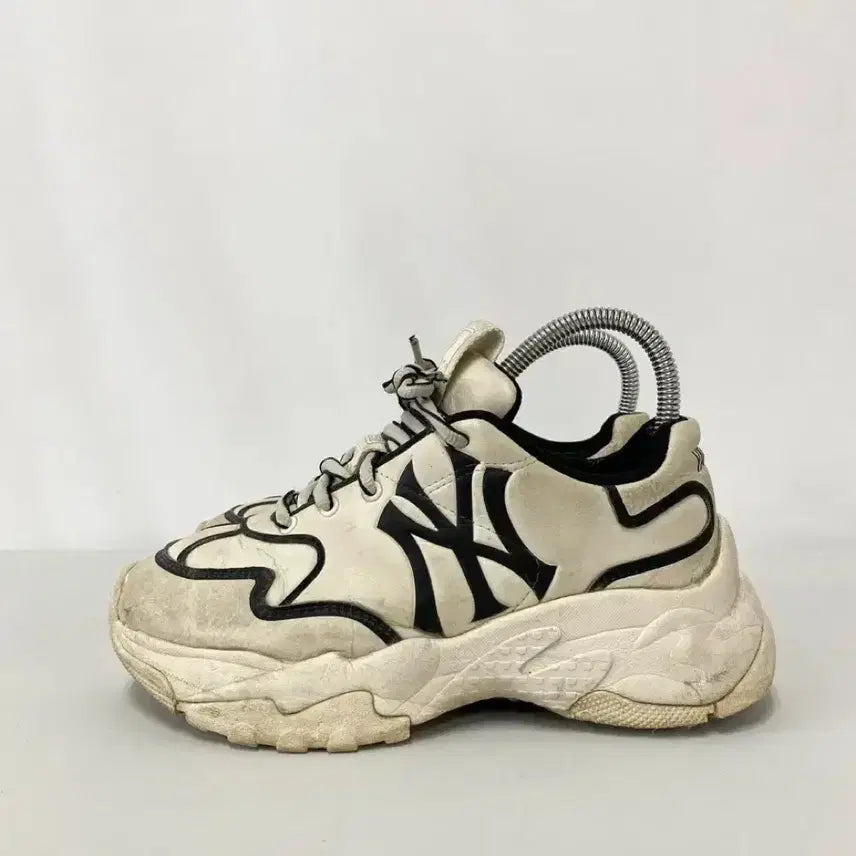 [BUNJANG] MLB Big Ball Chunky Sneakers - Size 230mm / 115.MLB 빅볼 청키 운동화[230]