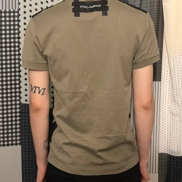 [BUNJANG] Dolce & Gabbana Taping Detail T-Shirt / 돌체앤가바나 테이핑 디테일 티셔츠