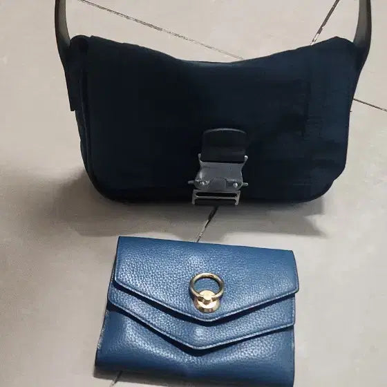 [BUNJANG] Matinkim Buckle Small Shoulder Bag / 마뗑킴 버클 스몰 숄더백
