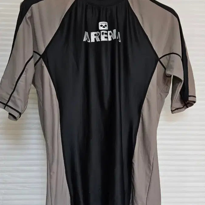[BUNJANG] Arena Men's Rash Guard Swim Top / arena 아레나 남성수영복상의/ 아레나 레쉬가드