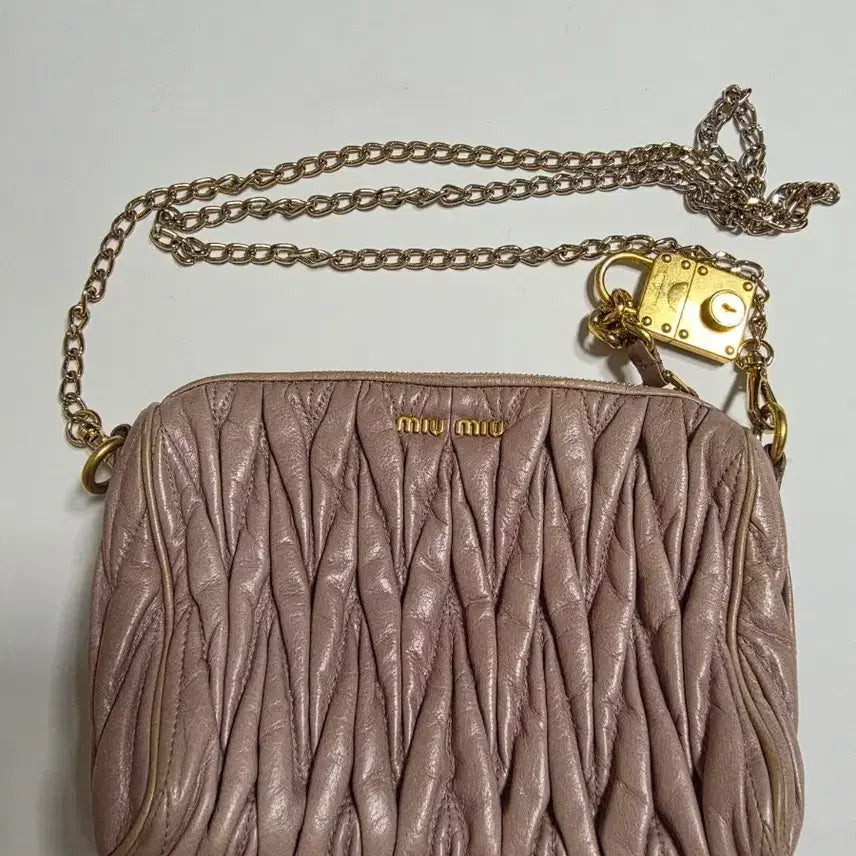[BUNJANG] Miu Miu Matelassé Chain Bag Pink Leather / 미우미우 마틀라세 체인백 핑크