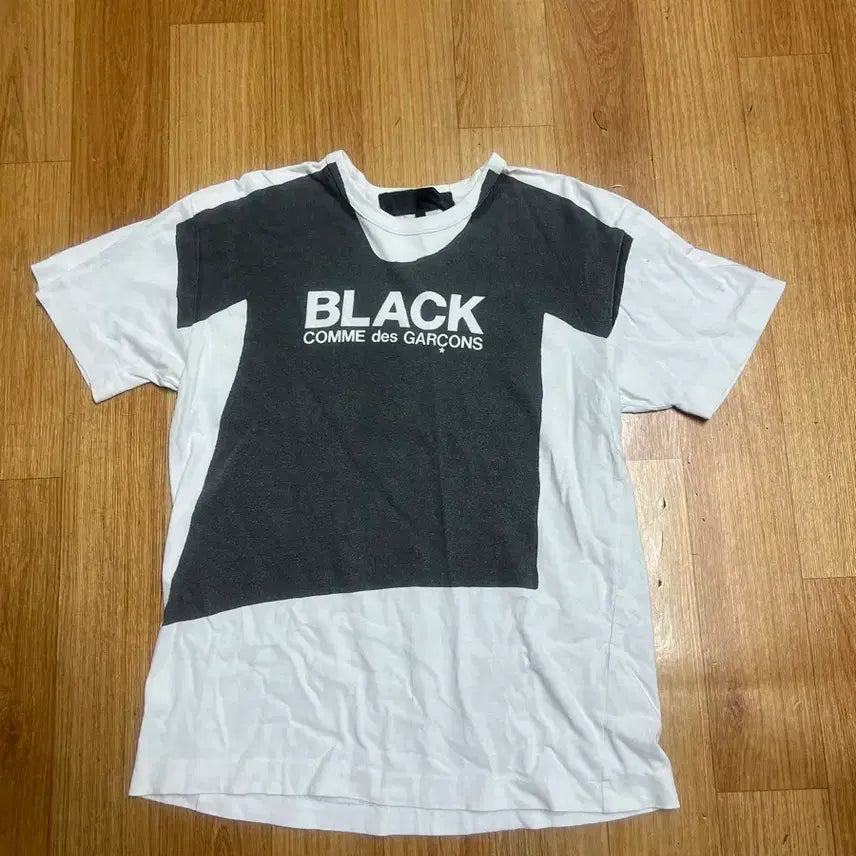 [BUNJANG] Comme des Garçons Half Sleeve T-shirt Medium / 꼼게가르송 반팔티 m 95