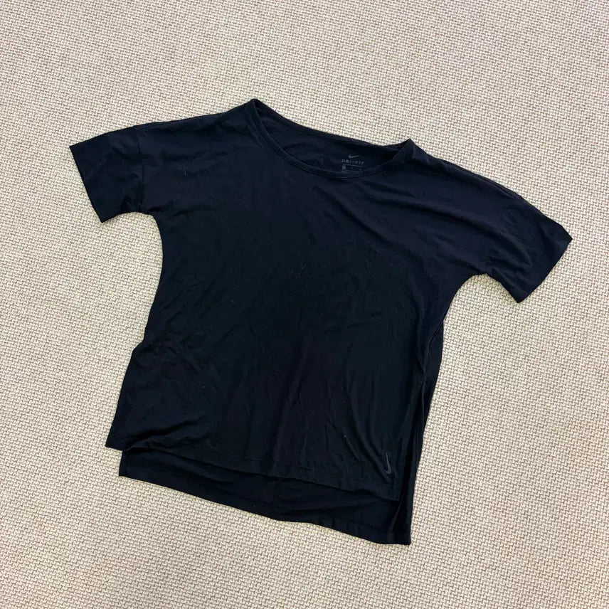 [BUNJANG] Nike Dri-FIT Short Sleeve T-Shirt / S 나이키 드라이핏 반팔 티 0727D1