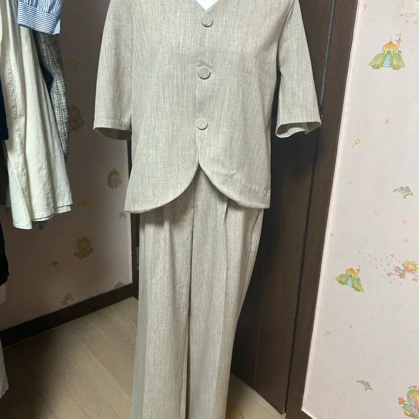 [BUNJANG] Beige Two-Piece Suit Set / 투피스 세트