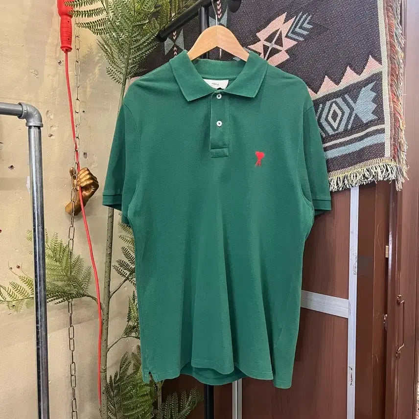[BUNJANG] AMI Small Heart Logo Short Sleeve Polo T-Shirt / 아미 스몰 하트 로고 반팔 카라티 #csz0269