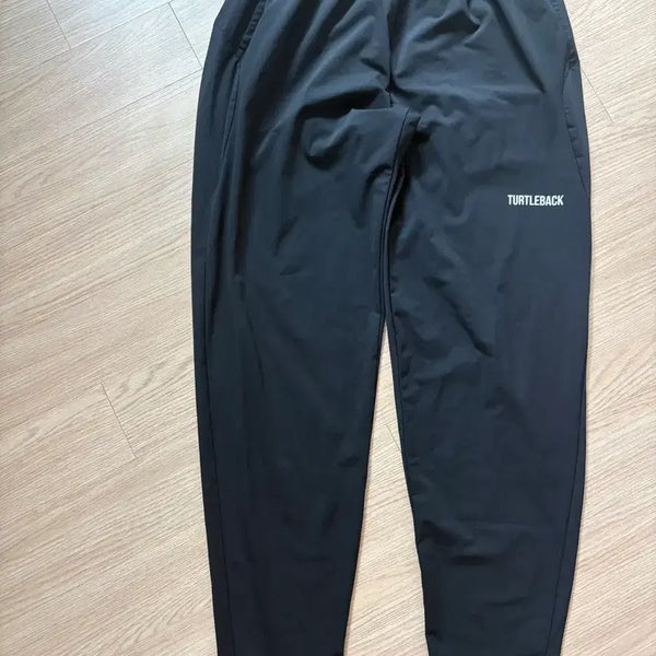 [BUNJANG] Turtle Neck Training Pants / 터틀백 트레이닝 팬츠