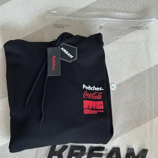 [BUNJANG] Peaches x Coca-Cola Hoodie (New) / 새제품 피치스 x 코카콜라 후드티 판매합니다!