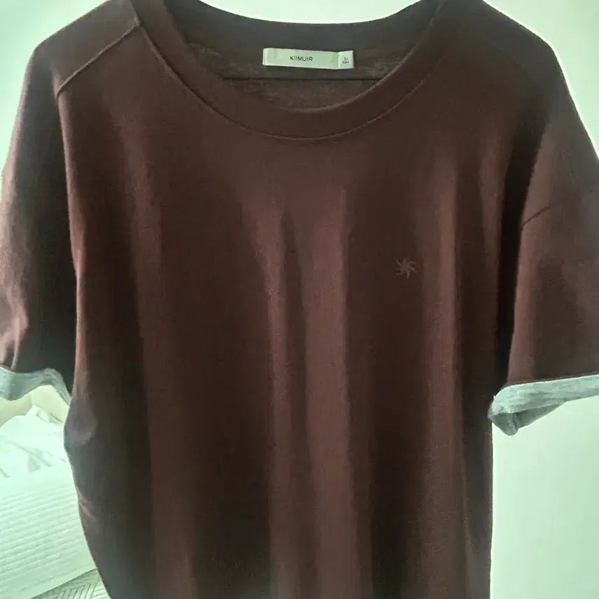 [BUNJANG] Color-Block Roll-Up Short Sleeve T-Shirt Burgundy XL / 배색 롤업 크롭 반팔티 버건디 xl