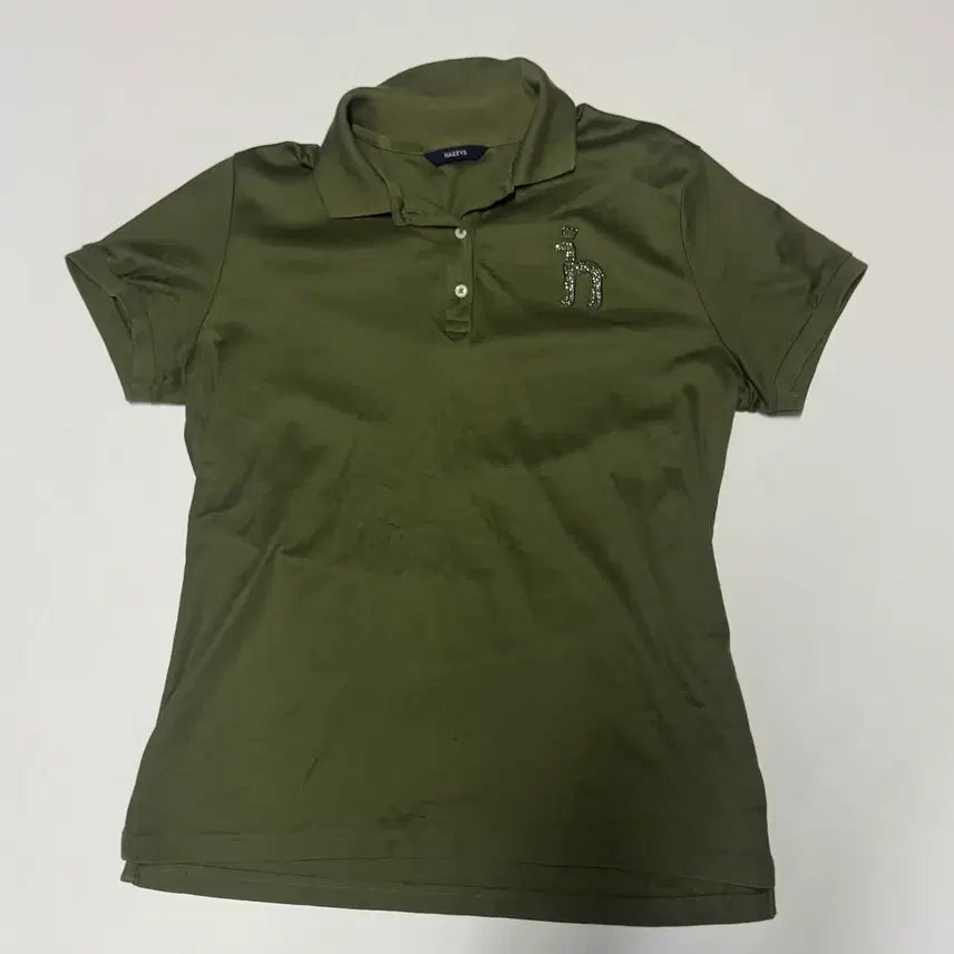 [BUNJANG] Hazzys Women's Metallic Cubic Logo Short Sleeve Polo T-Shirt - Khaki, Size M / 여성 헤지스 Hazzys 큐빅 메탈릭 로고 반팔 카라 티셔츠 M 카키