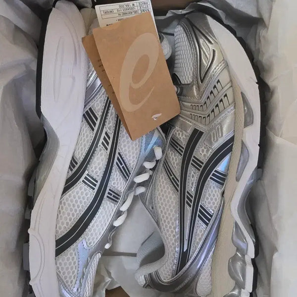 [BUNJANG] ASICS Gel-Kayano 14 White Graphite Shoes / [265] 아식스 젤카야노14 화이트 그래파이트 새상품