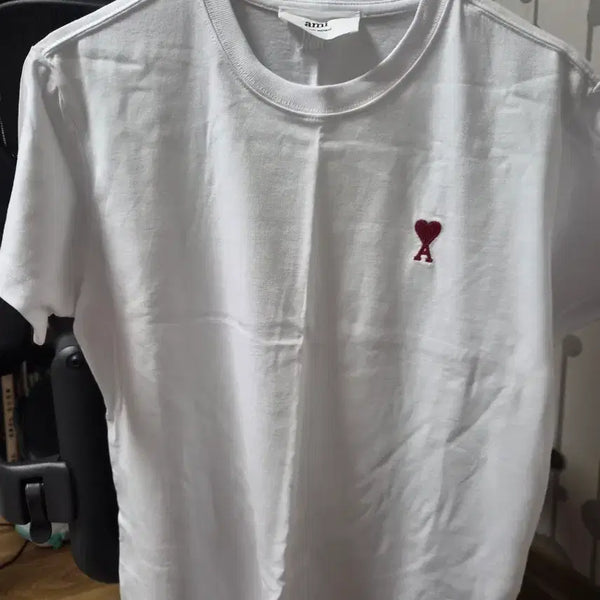 [BUNJANG] AMI Heart Basic Short Sleeve T-Shirt / 아미 하트 기본 반팔티
