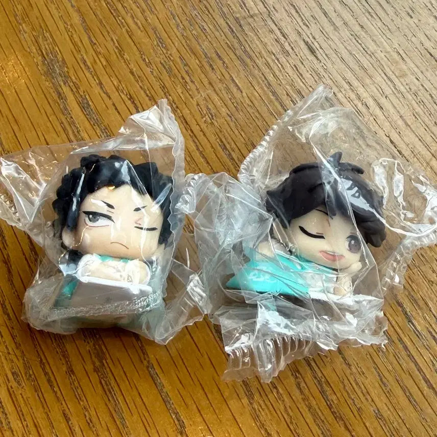 [BUNJANG] Haikyuu!! Onemutan Oikawa & Iwaizumi Figure Bundle Set / 하이큐 오네무탄 오이카와 이와이즈미 일괄