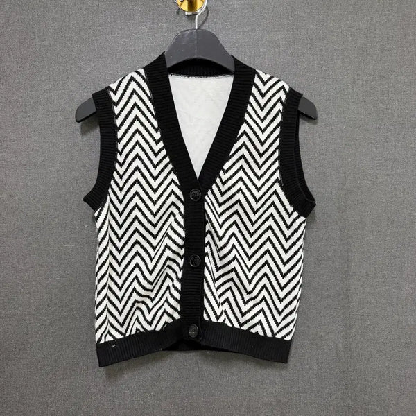 [BUNJANG] Women's Fleece Zigzag Pattern Knit Vest Black BO2596 / 여성 F 기모 지그재그 패턴 니트 조끼 블랙 BO2596