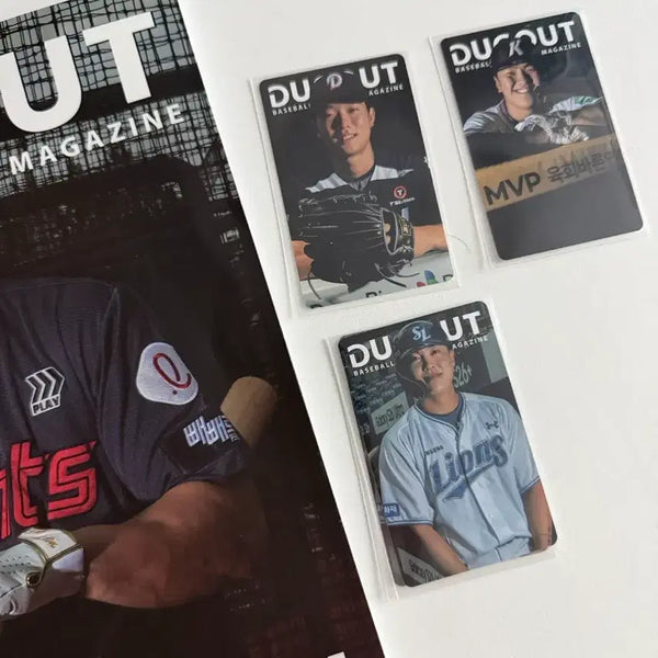 [BUNJANG] Kim Keon Hee The Dugout Magazine Vol. 184 + Photocard / 김건희 더그아웃 매거진 184호 + 포토카드 양도