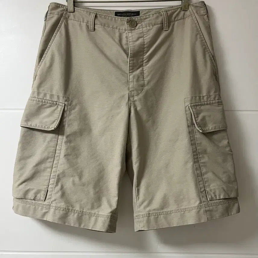 [BUNJANG] Banana Republic Shorts Beige Size 32 / 바나나리퍼블릭 반바지