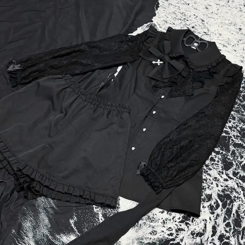 [BUNJANG] Secret Honey Ruffle Sleeve Lace Long Sleeve Set-up / 시크릿허니 러플 소매 레이스 긴팔 셋업