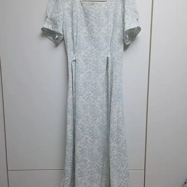 [BUNJANG] StyleSoop Square Neck Belted Dress Free Size / (새상품)스타일숲 스퀘어 네크라인 벨티드 원피스 free사이즈