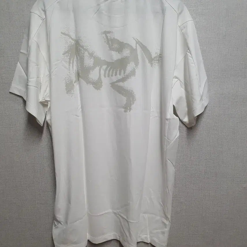 [BUNJANG] Arc'teryx Short Sleeve T-Shirt White L / 아크테릭스 반팔 티셔츠 화이트L