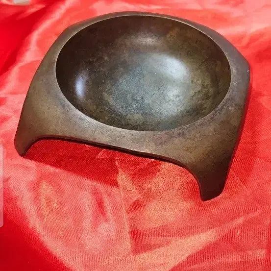 [BUNJANG] Brass Square Brush Washer (13x13cm) - Vintage Scholar's Desk Accessory / 황동 사방각 사면발이 필세 / 묵직한 서재 문방구 (13x13cm)