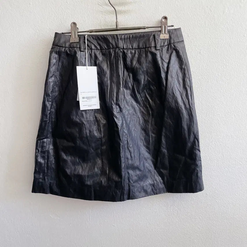 [BUNJANG] GBH 23SS Faux Leather Pleated Mini Skirt / S) 미착용 23SS GBH 페이크 레더 플리티드 미니 스커트
