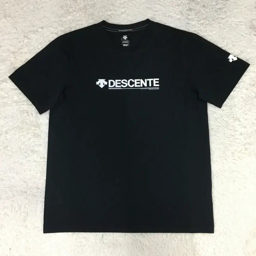 [BUNJANG] Descente Performance Short Sleeve T-Shirt Size 100 / 데상트 기능성 반팔티 만원샵 GG27